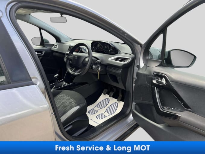 2025 Peugeot 2008