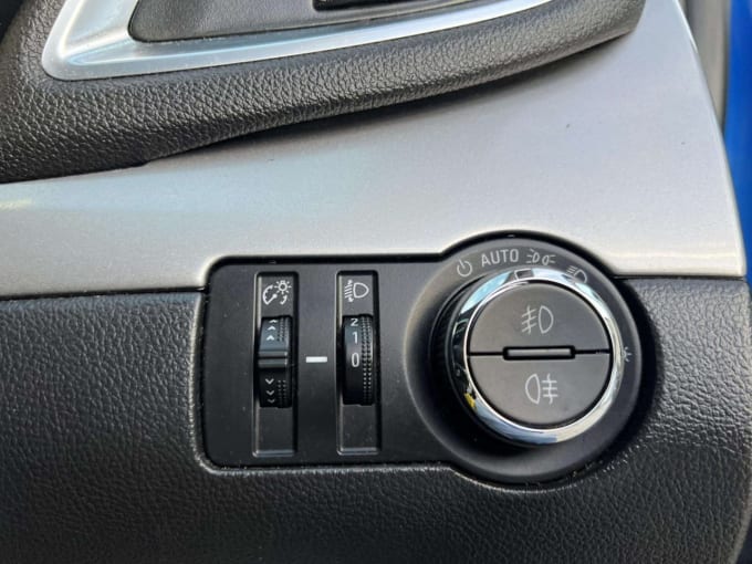 2025 Vauxhall Mokka