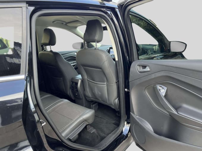 2025 Ford Kuga