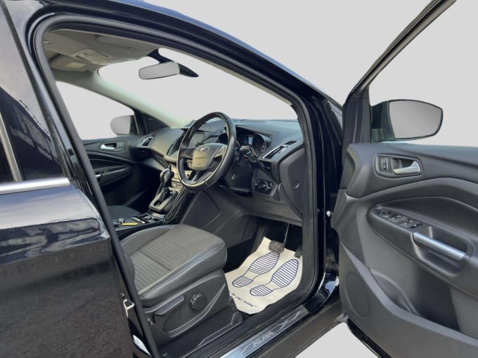 2025 Ford Kuga