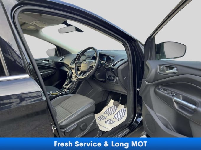 2025 Ford Kuga