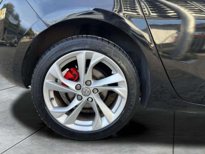 2025 Vauxhall Astra