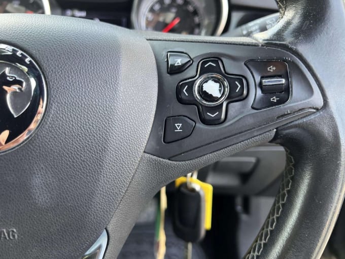 2025 Vauxhall Astra