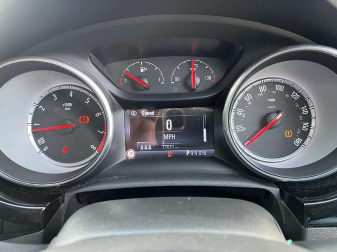 2025 Vauxhall Astra
