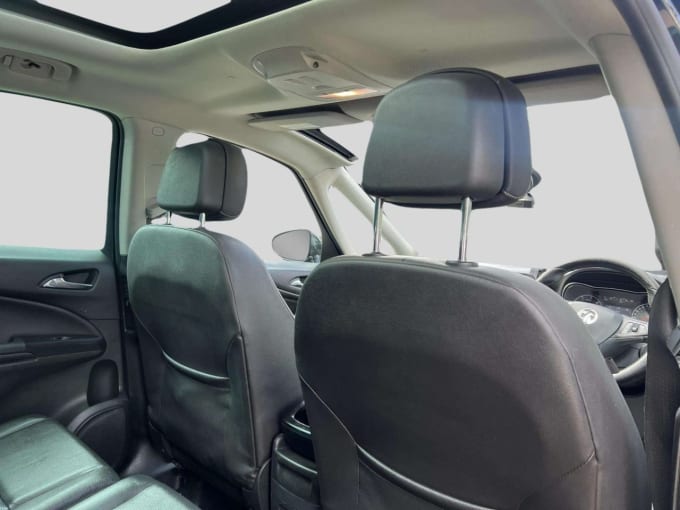 2025 Vauxhall Zafira Tourer