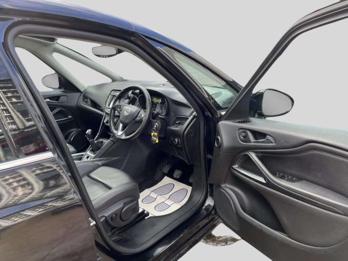 2025 Vauxhall Zafira Tourer