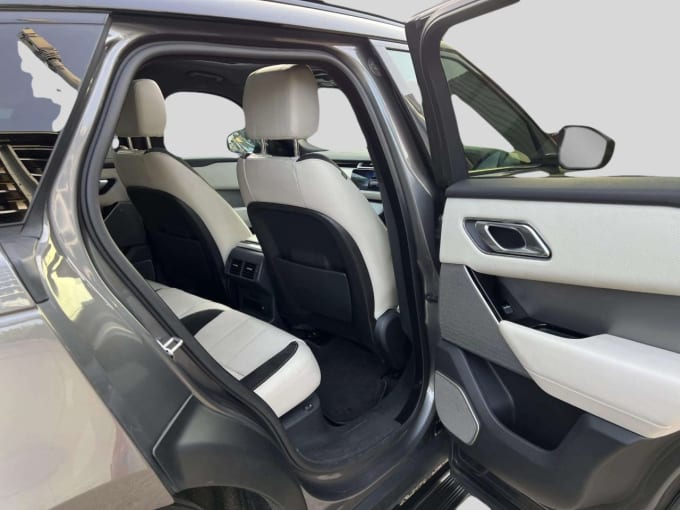 2025 Land Rover Range Rover Velar