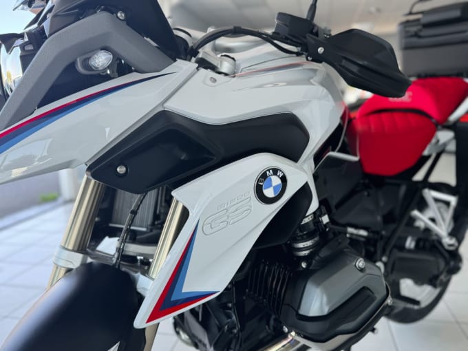 2024 BMW R Series