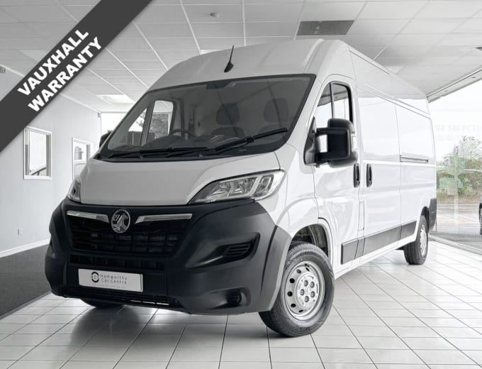 2025 Vauxhall Movano