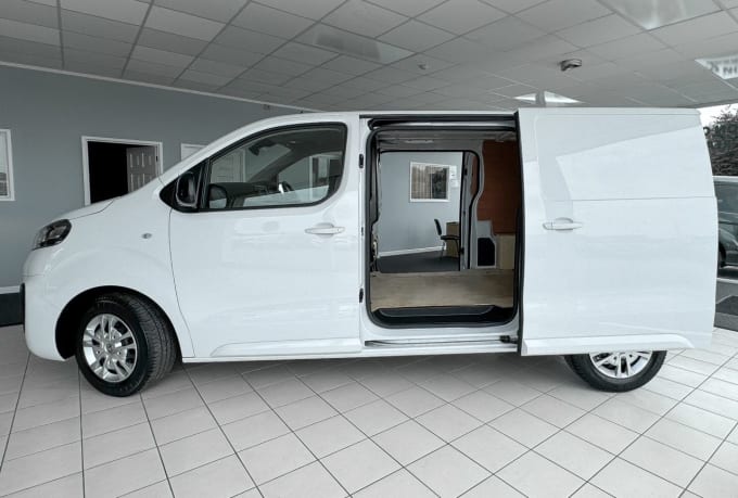 2024 Vauxhall Vivaro