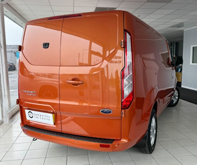 2024 Ford Transit Custom