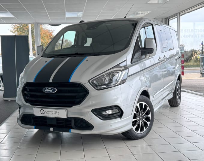 2025 Ford Transit Custom