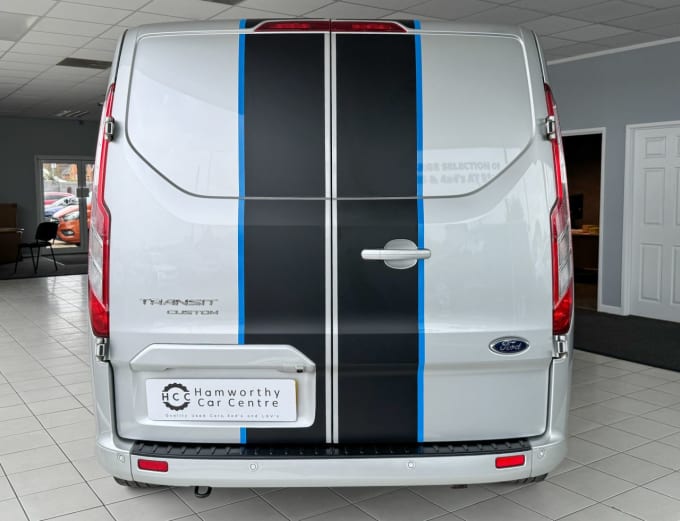 2025 Ford Transit Custom