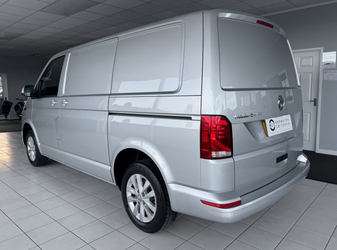 2025 Volkswagen Transporter