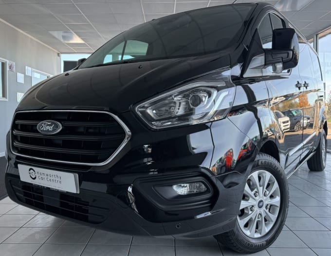 2025 Ford Transit Custom