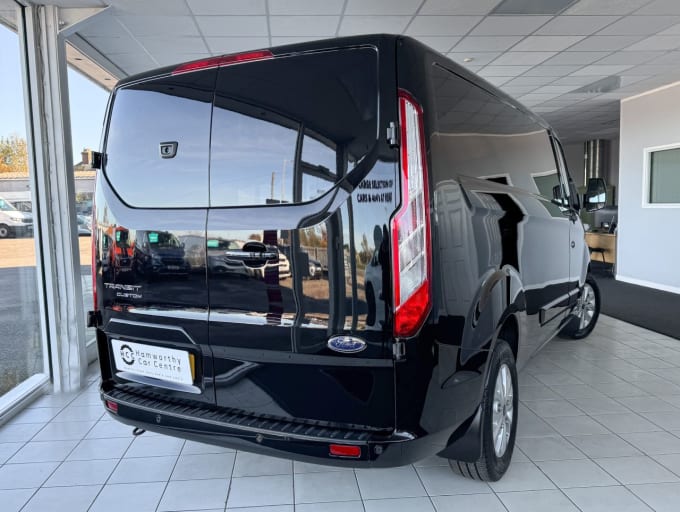 2025 Ford Transit Custom