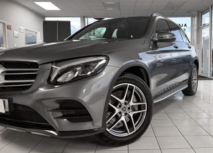 2025 Mercedes-benz Glc