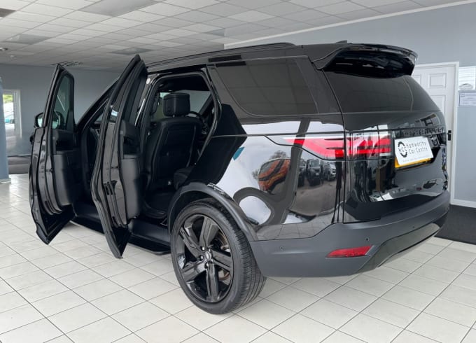 2025 Land Rover Discovery