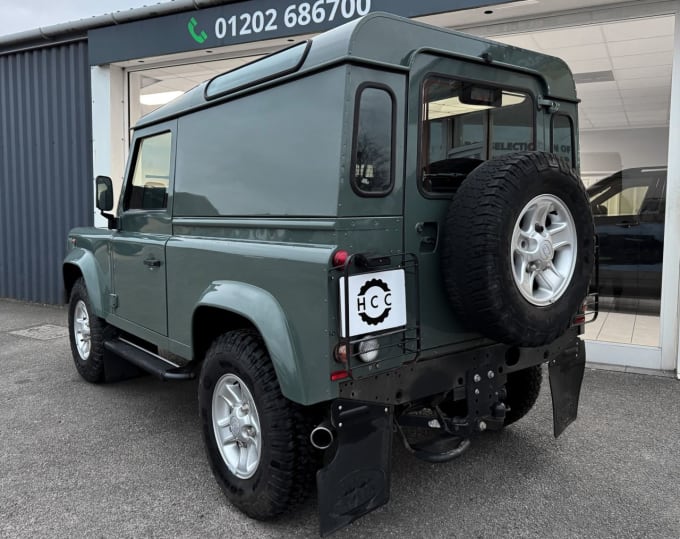 2025 Land Rover Defender 90