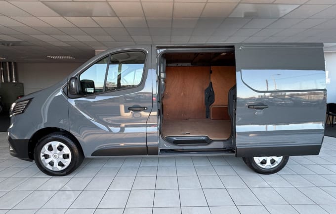 2025 Renault Trafic