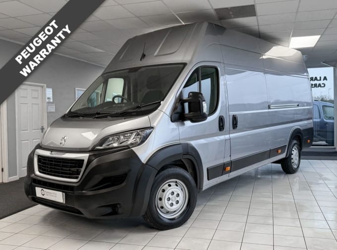 2025 Peugeot Boxer