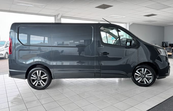 2025 Renault Trafic