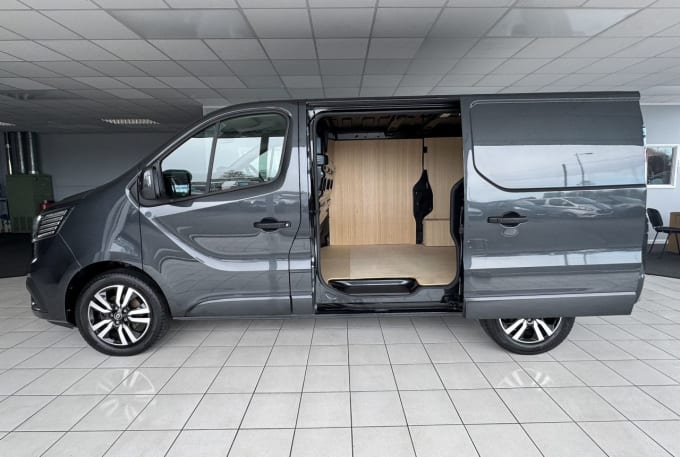 2025 Renault Trafic