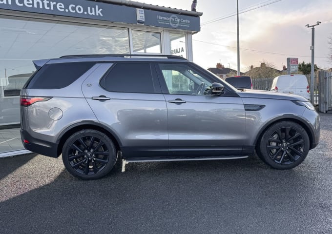 2025 Land Rover Discovery