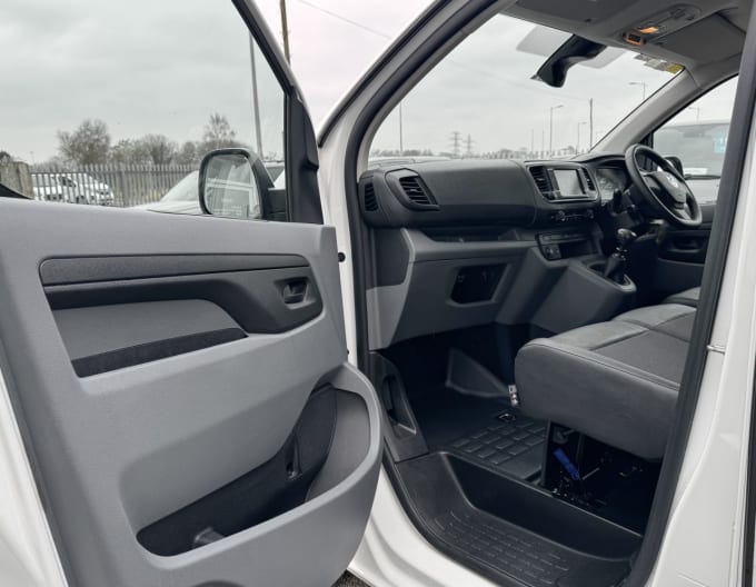 2025 Vauxhall Vivaro