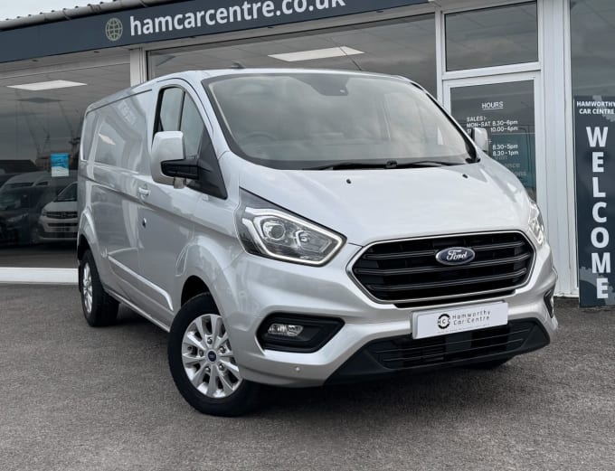 2025 Ford Transit Custom