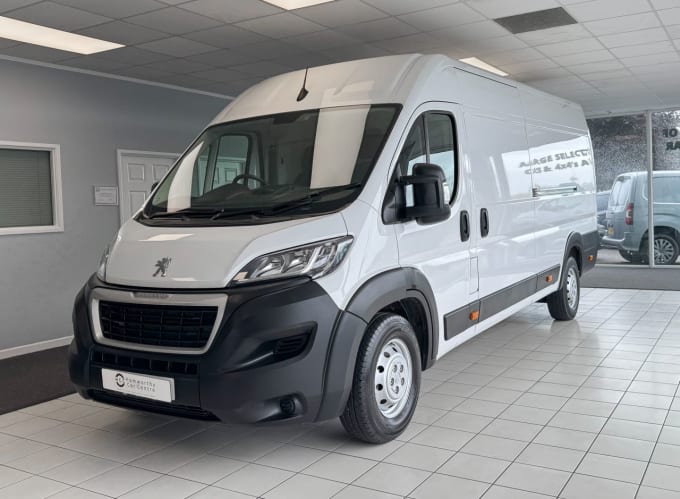 2025 Peugeot Boxer