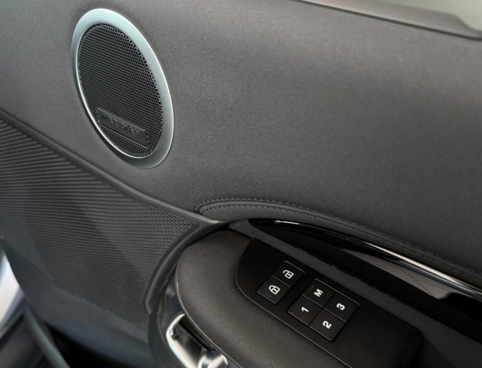 2025 Land Rover Discovery