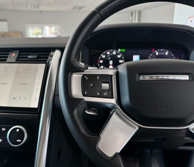 2025 Land Rover Discovery