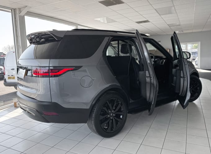 2025 Land Rover Discovery