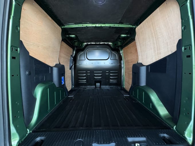 2025 Ford Transit Courier