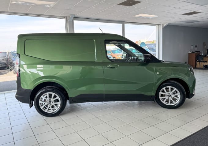 2025 Ford Transit Courier