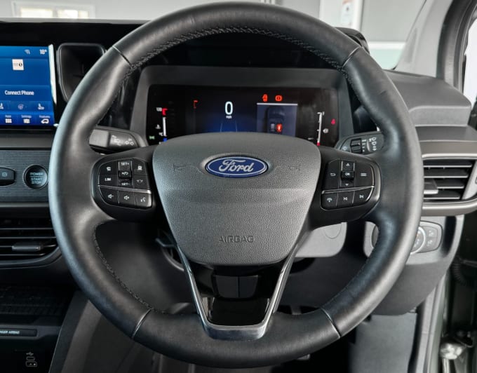 2025 Ford Transit Courier