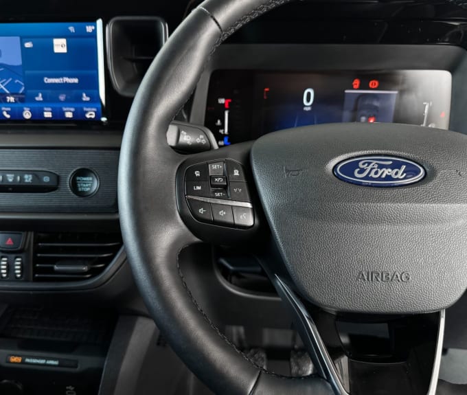 2025 Ford Transit Courier