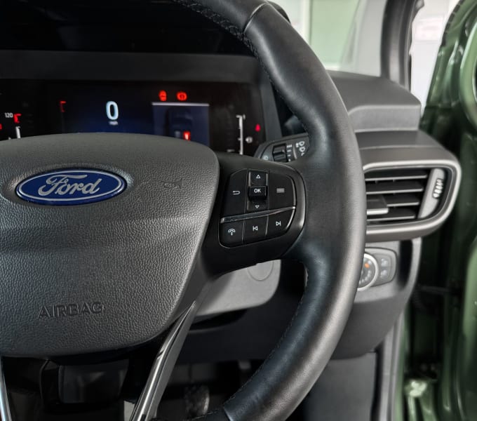 2025 Ford Transit Courier
