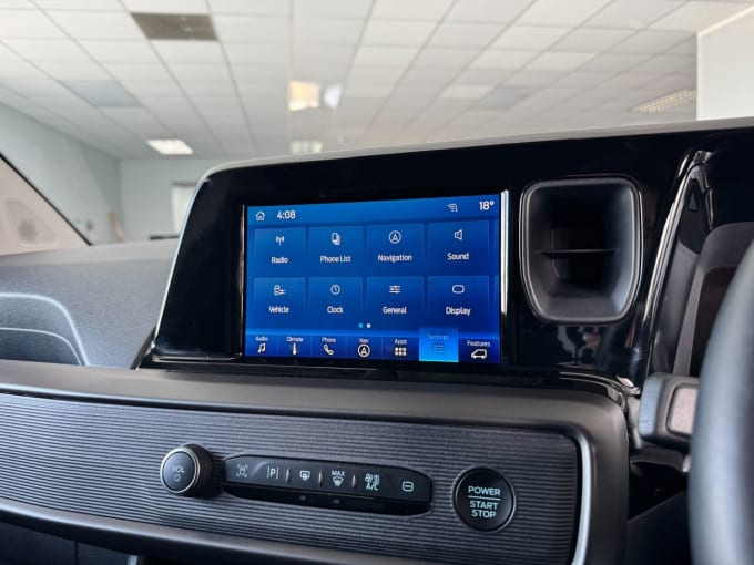2025 Ford Transit Courier