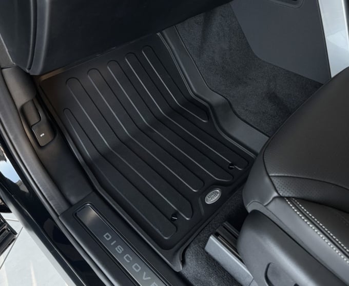 2025 Land Rover Discovery
