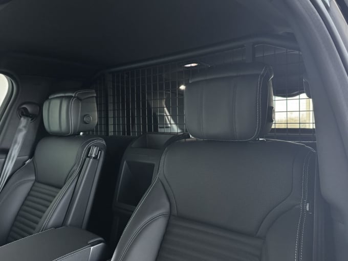 2025 Land Rover Discovery
