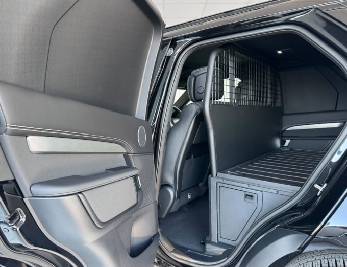 2025 Land Rover Discovery