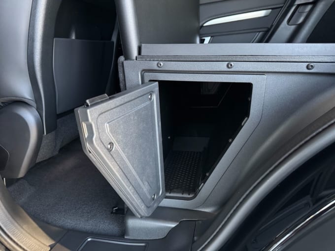 2025 Land Rover Discovery