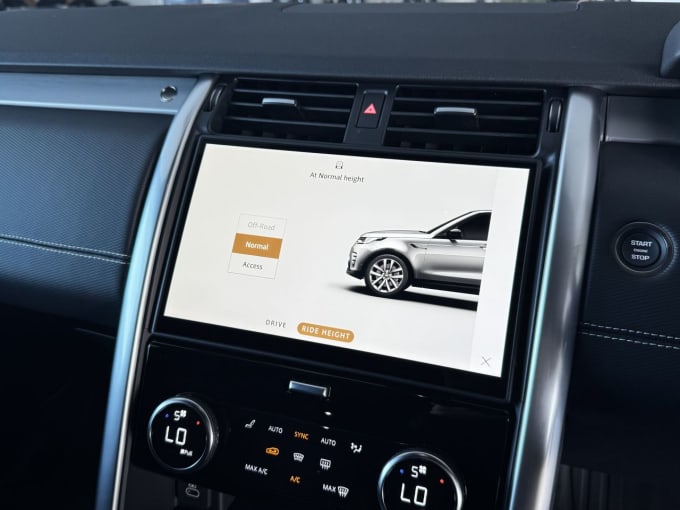 2025 Land Rover Discovery