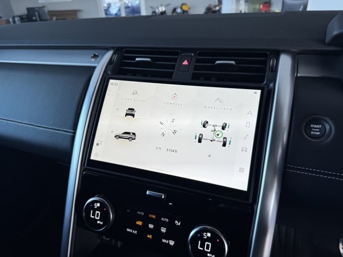 2025 Land Rover Discovery