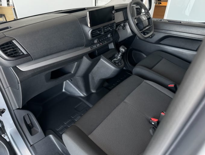 2025 Vauxhall Vivaro