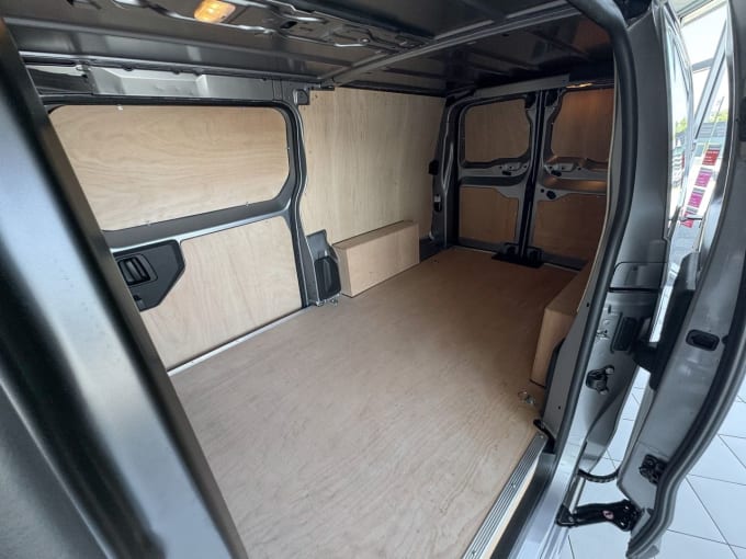 2025 Vauxhall Vivaro