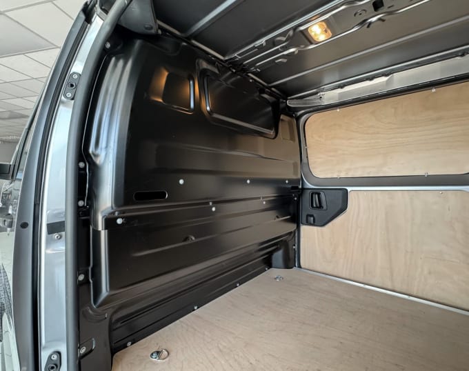 2025 Vauxhall Vivaro