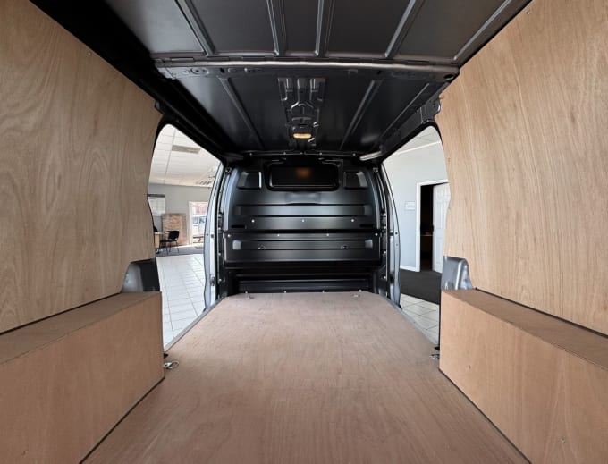 2025 Vauxhall Vivaro